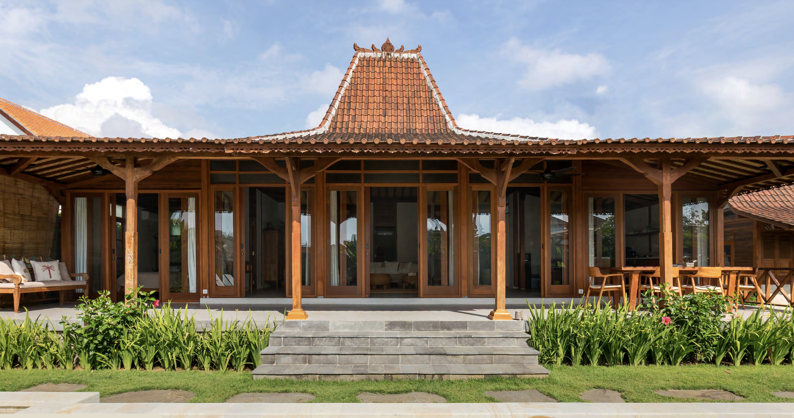 Authentic Joglo Villas in the Heart of Sanur